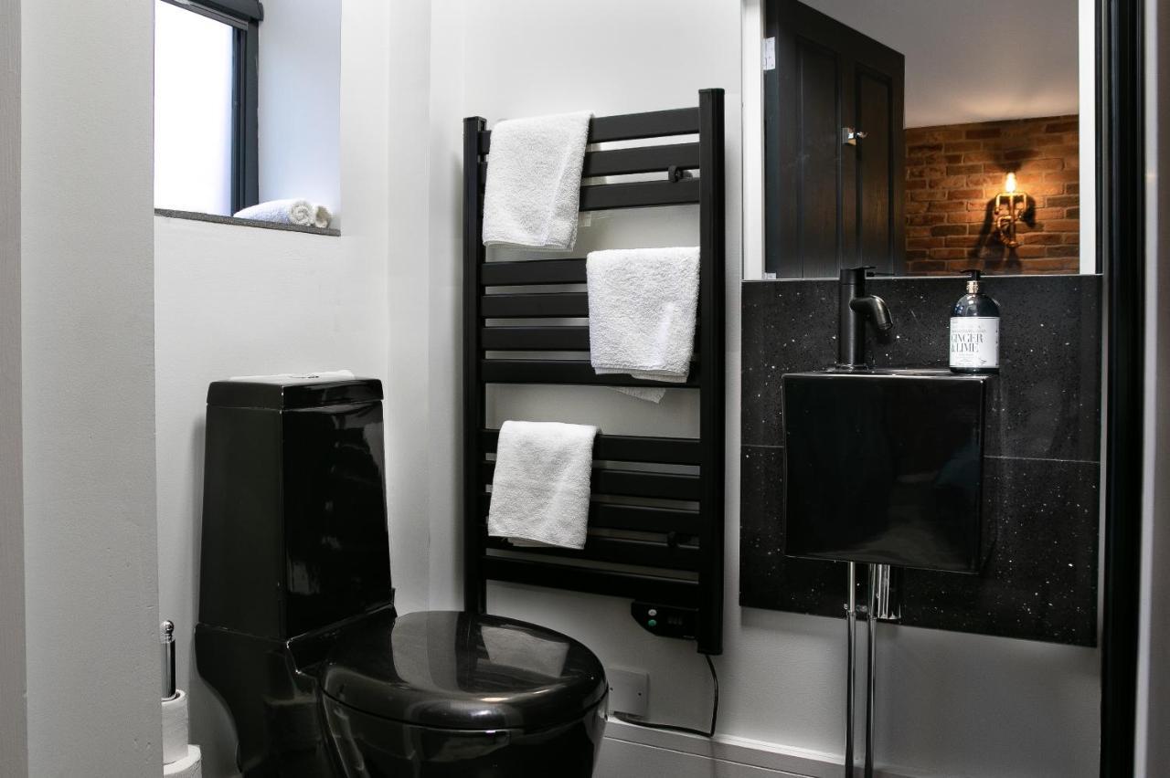 Coach House & Hot Tub Nr Bicester Village ภายนอก รูปภาพ